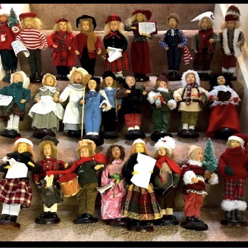 Charming Holiday Caroler Doll Collection